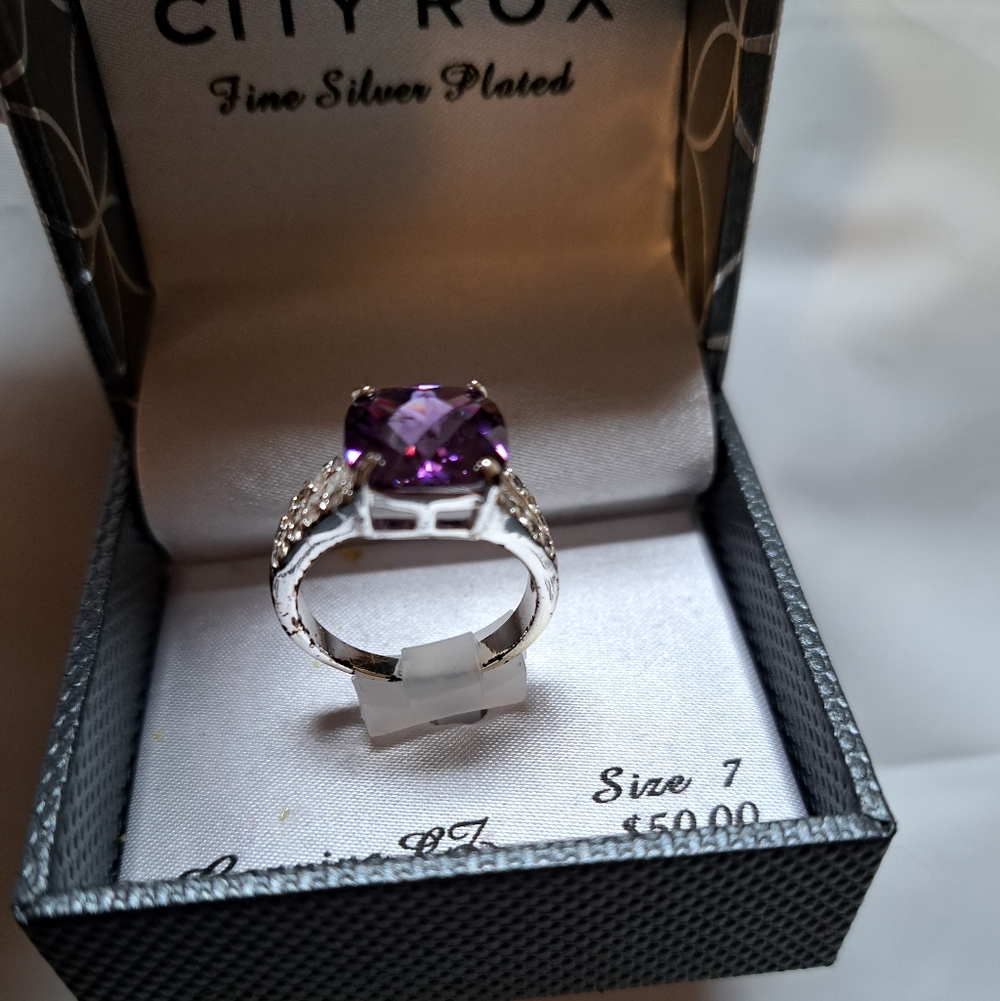 City Rox CZ Ring NWT